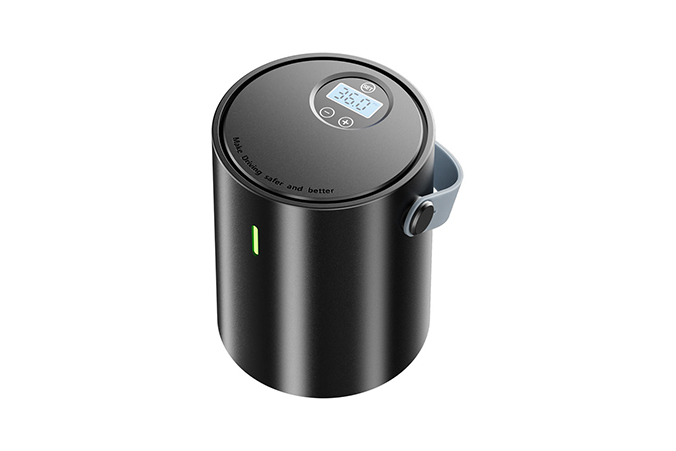 A05 tire inflators/Black